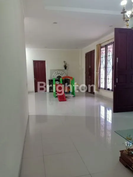 image RUMAH TOKO LUAS DEKAT SUMMARECON BEKASI (3)