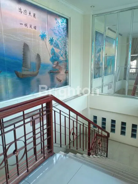 image RUMAH TOKO LUAS DEKAT SUMMARECON BEKASI (4)