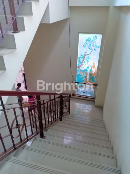 image RUMAH TOKO LUAS DEKAT SUMMARECON BEKASI (5)