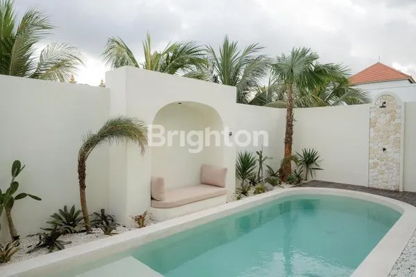 image MEDITERANIAN 2 BEDROOM VILLA IN CRMAGI NEAR CANGGU (1)