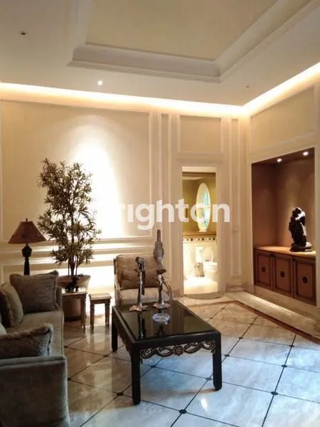 image MEWAH GOLF VIEW MEDITERAN HOUSE (7)