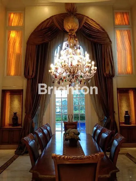 image MEWAH GOLF VIEW MEDITERAN HOUSE (3)