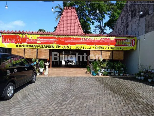 image RESTO STRATEGIS SIDOREJO, FULL FURNISH & SIAP PAKAI (1)