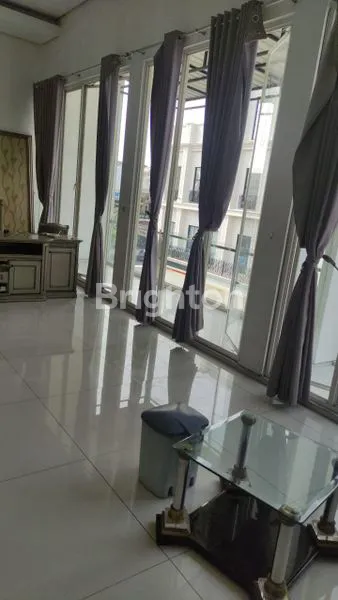 image VILLA TAMAN GAPURA  CITRALAND SURABAYA (5)