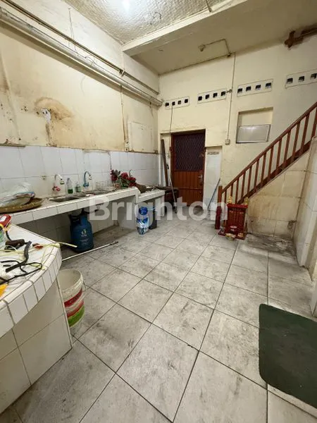 image RUKO JALAN SEMARANG PUSAT BISNIS SPAREPART MOBIL (2)