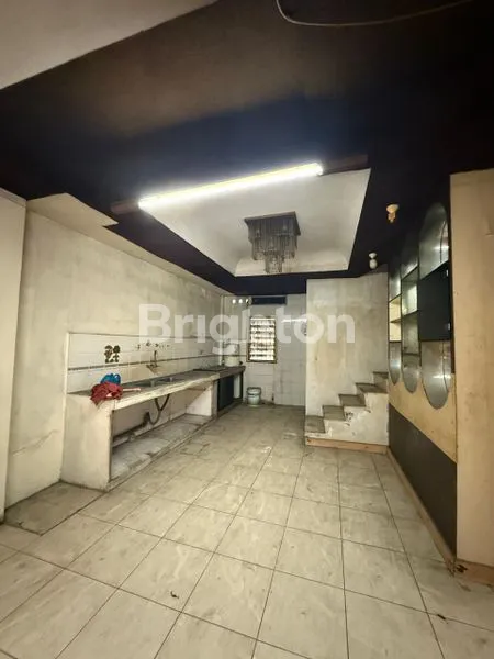 image RUKO JALAN SEMARANG PUSAT BISNIS SPAREPART MOBIL (6)