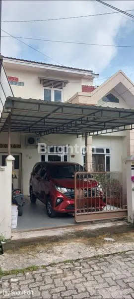 image RUMAH DI KOMPLEK DAMAI LANGGENG (2)