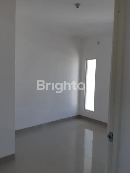 image DIJUAL  RUMAH  LOKASI STRATEGIS DI SURABAYA BARAT, GREEN MANSION REGENCY, SHM, 2 LANTAI  (3)
