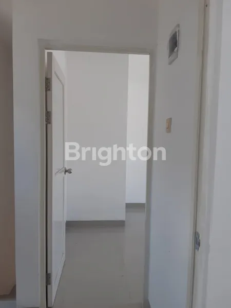 image DIJUAL  RUMAH  LOKASI STRATEGIS DI SURABAYA BARAT, GREEN MANSION REGENCY, SHM, 2 LANTAI  (5)