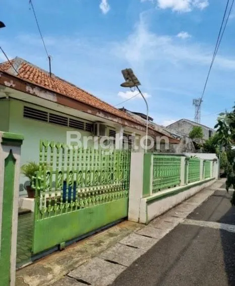 image RUMAH KOSTAN STRATEGIS MENTENG DALAM TEBET JAKARTA SELATAN (1)