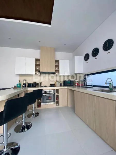 image VILLA MEWAH 2 LANTAI DI NUSADUA, DEKAT PANTAI & KOLAM RENANG (3)