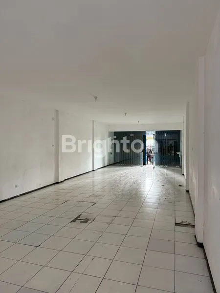 image RUKO STRATEGIS 3 LANTAI, SIAP PAKAI UNTUK BISNIS (2)