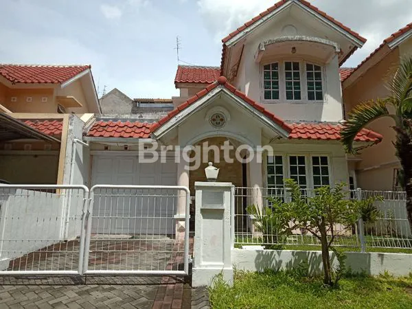 Gambar Property RUMAH VILLA VALENSIA