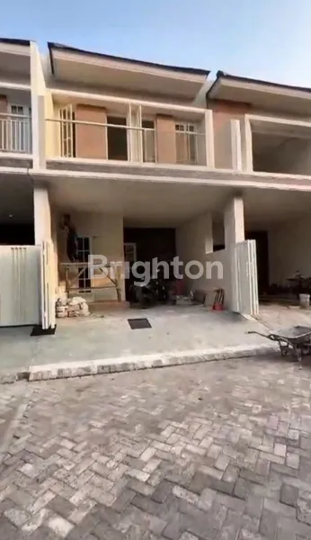 image RUMAH 2 LANTAI BARU GRESS DEKAT MERR JUANDA KUTISARI JEMURSARI NGINDEN GUNUNG ANYAR UPN UBAYA PONDOK CHANDRA (1)