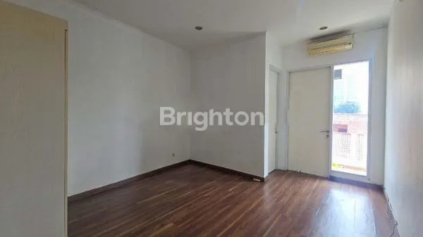 image CILANDAK TOWN HOUSE JAKARTA SELATAN (4)