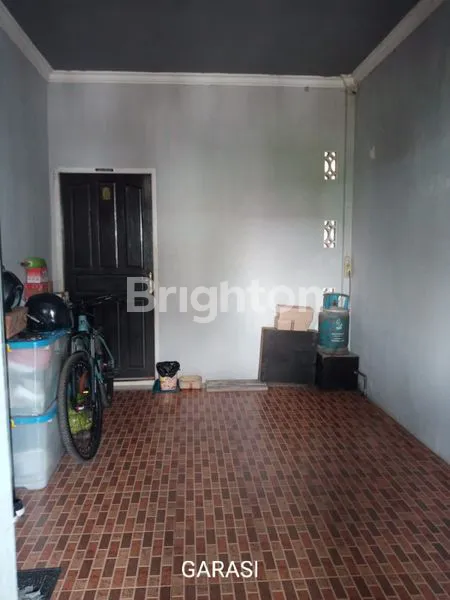 image RUMAH SIAP HUNI  LOKASI DEKAT DENGAN JALAN RAYA (5)