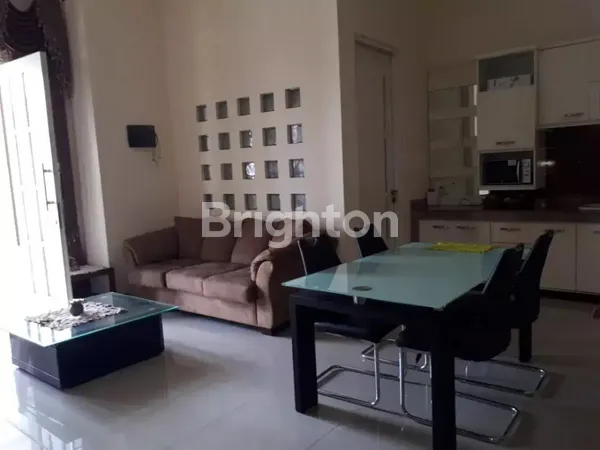 image RUMAH SECOND CENTRAL PARK GUNUNG ANYAR WIGUNA, LINGKUNGAN AMAN, LOKASI STRATEGIS DEKAT RUNGKUT, TOL WARU JUANDA, KAMPUS UPN (6)