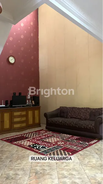 image RUMAH LUAS DAN SIAP HUNI DI KAWASAN MODERNLAND TANGERANG YANG NYAMAN DAN STRATEGIS (4)