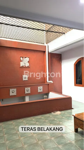 image RUMAH LUAS DAN SIAP HUNI DI KAWASAN MODERNLAND TANGERANG YANG NYAMAN DAN STRATEGIS (5)