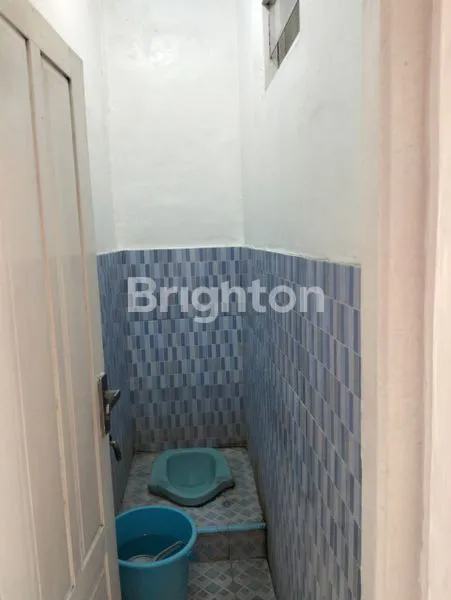 image RUMAH SIAP HUNI LOKASI STRATEGIS DI PENUMPING LAWEYAN SOLO (6)