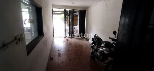 image RUMAH BARUK UTARA, LT 300M², DEKAT SUPERINDO (7)
