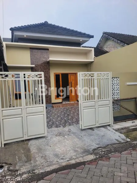 image RUMAH PONDOK MANGGALA BALASKLUMPRIK WIYUNG DEKAT RUMAH SAKIT WIYUNG SURABAYA ( KODE : 253 ) (1)