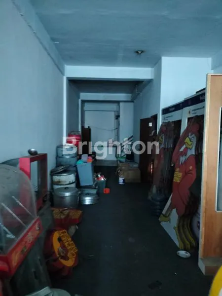 image DISEWAKAN RUKO 4 LANTAI LOKASI STRATEGIS DEKAT PASAR KEDOYA, JAKARTA BARAT (2)