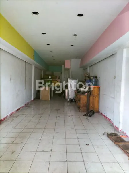 image DISEWAKAN RUKO 4 LANTAI LOKASI STRATEGIS DEKAT PASAR KEDOYA, JAKARTA BARAT (3)