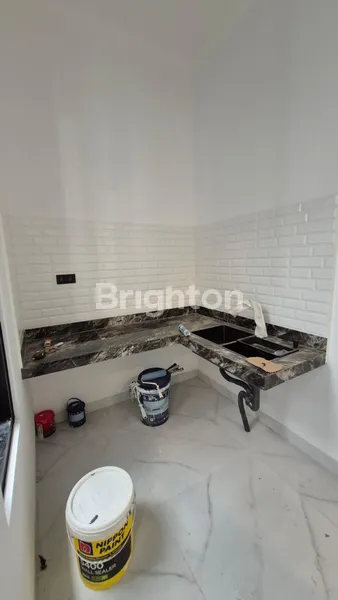 image PERUMAHAN GALAXY BUMI PERMAI ARAYA 2 AMERICAN CLASSIC MEWAH (5)