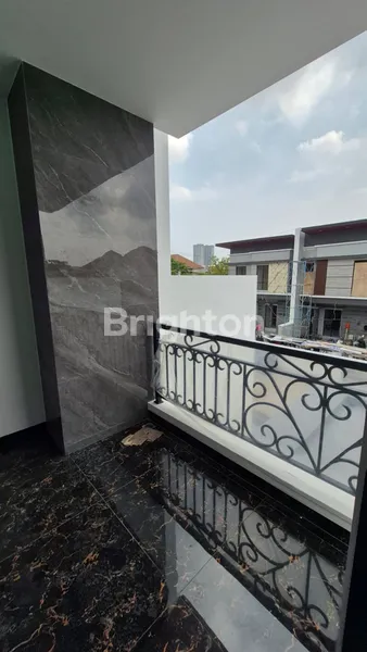 image PERUMAHAN GALAXY BUMI PERMAI ARAYA 2 AMERICAN CLASSIC MEWAH (8)