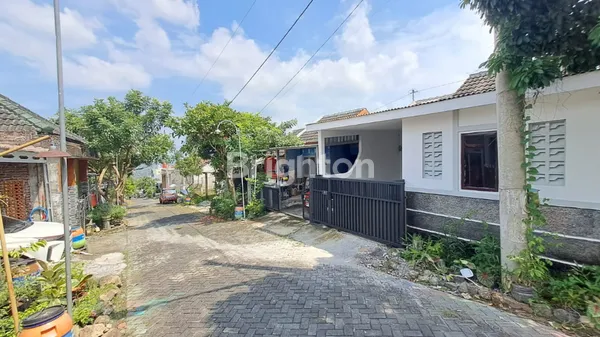 image RUMAH DI BUKIT KENCANA JAYA METESEH BANYUMANIK  (3)