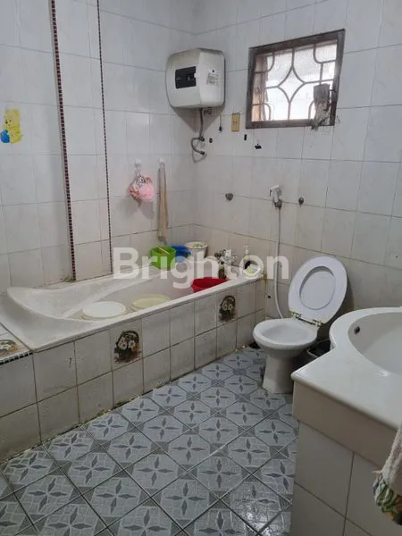 image RUMAH SIAP HUNI DI PERUMAHAN SADO PERMAI (5)