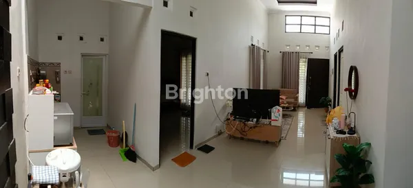 image RUMAH FULL FURNISHED DI MULAWARMAN DEKAT UNDIOP TEMBALANG BANYUMANIK SEMARANG (5)