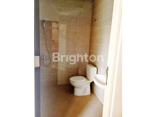 image RUMAH DISEWAKAN FULL FURNISHED DI AUSTINVILLE TIDAR MALANG (6)