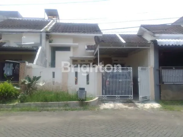 image RUMAH TENGAH KOTA DI D-WIGA REGENCY, JI TERUSAN SOEKARNO HATTA, MOJOLANGU, LOWOKWARU, MALANG (2)