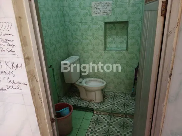 image RUMAH KOST DI KETINTANG MADYA SIAP HUNI (7)