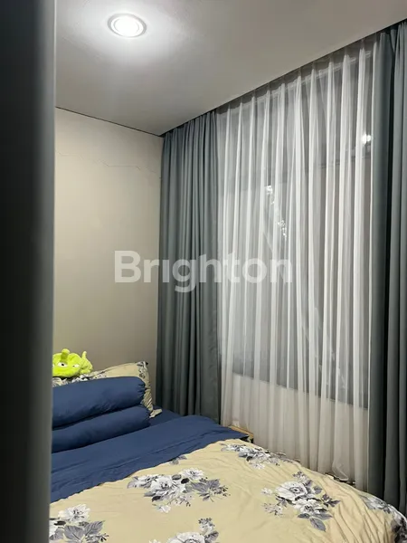 image RUMAH FLEEKHAUZ BSD CITY 4X10 SIAP HUNI SEMI FURNISH  (3)