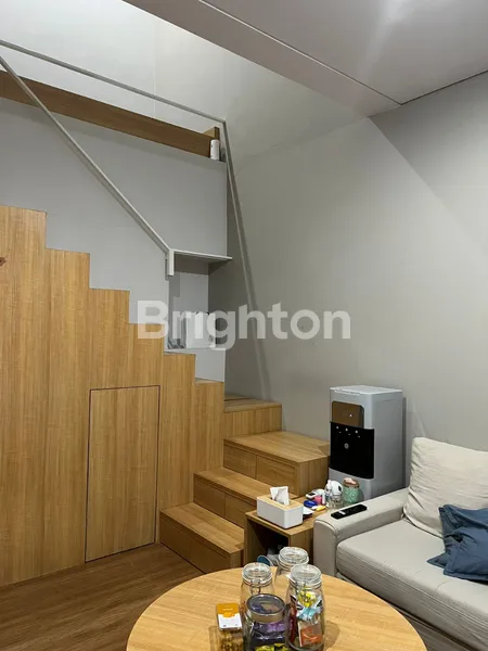 image RUMAH FLEEKHAUZ BSD CITY 4X10 SIAP HUNI SEMI FURNISH  (4)