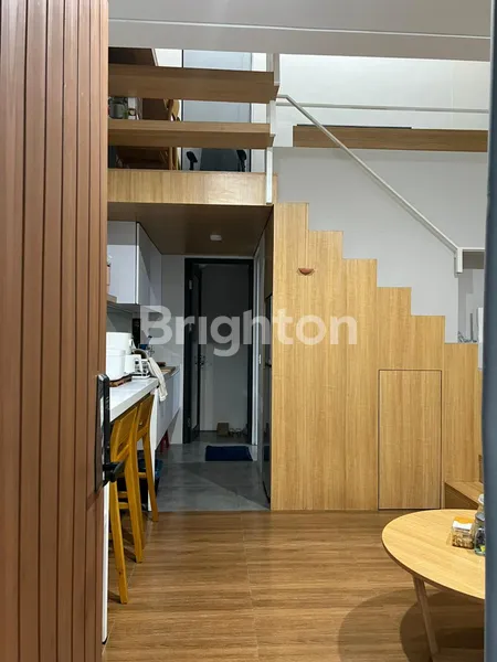 image RUMAH FLEEKHAUZ BSD CITY 4X10 SIAP HUNI SEMI FURNISH  (8)