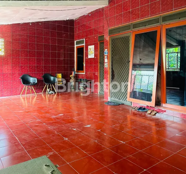 image PONDOK CHANDRA STRATEGIS TERAWAT DEKAT MERR (4)