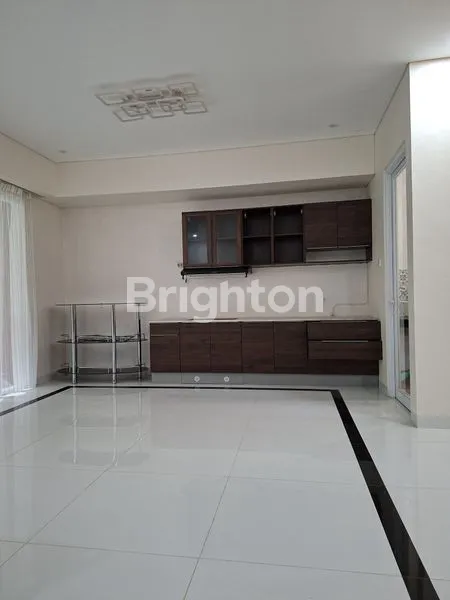 image RUMAH MINIMALIS MODERN, KOLAM RENANG & CCTV 8 TITIK (8)