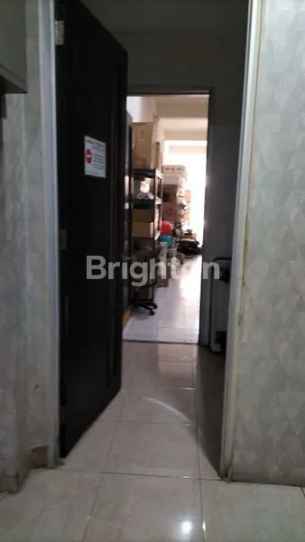image DISEWAKAN RUKO 3 LANTAI, LOKASI STRATEGIS DI KEDOYA, JAKARTA BARAT (4)
