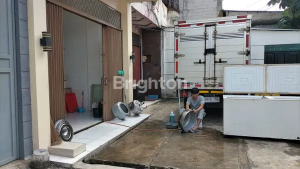 image DISEWAKAN RUKO 3 LANTAI, LOKASI STRATEGIS DI KEDOYA, JAKARTA BARAT (5)