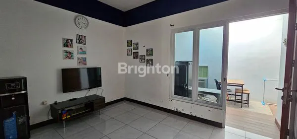 image RUMAH SIAP HUNI FURNISHED, DEKAT PASAR MIJEN & BSB CITY (5)