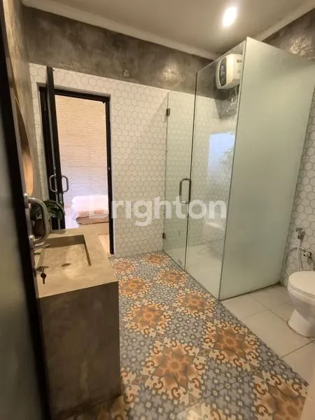 image VILLA JOGLO NUSA DUA 3KT, FULLY FURNISHED & SHM (3)