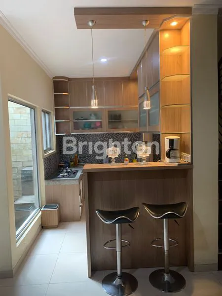 image RUMAH 3 LANTAI FULL FURNISHED DEKAT STASIUN DAN TOL SERPONG (3)