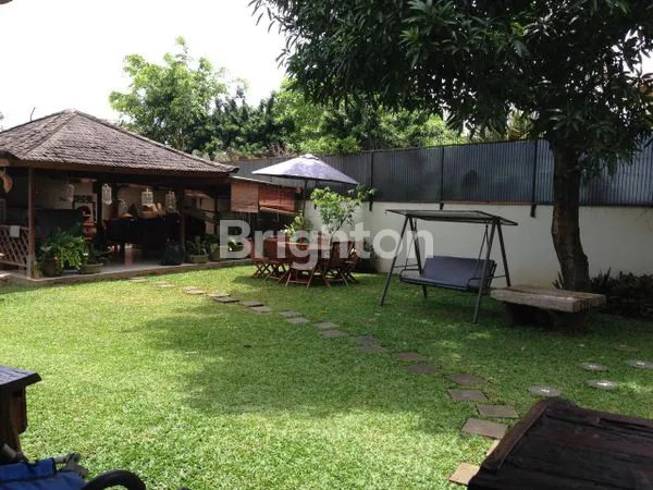 image DI RUMAH ASRI DAN LUAS. BALI VIEW. KOMPLEK TAMAN SARI PESONA BALI, TANGSEL (7)