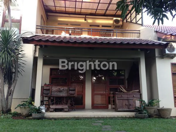 image DI RUMAH ASRI DAN LUAS. BALI VIEW. KOMPLEK TAMAN SARI PESONA BALI, TANGSEL (2)