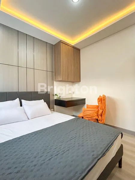 image RUMAH 2 LANTAI SIAP HUNI DI SAWANGAN DEPOK (3)