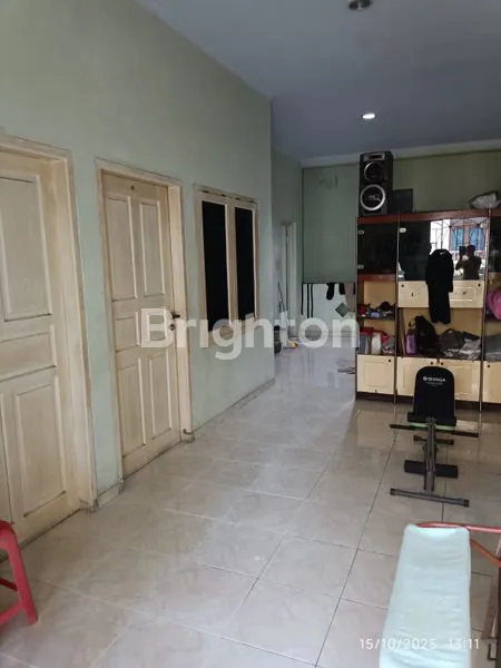 image RUMAH 4 LANTAI DI PADEMANGAN. AMAN DAEI BANJIR, TINGGI 1 METER DARI JALAN (5)